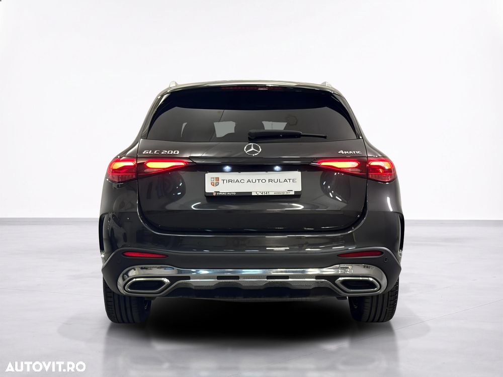 MERCEDES-BENZ GLC 2024 — imagine 4