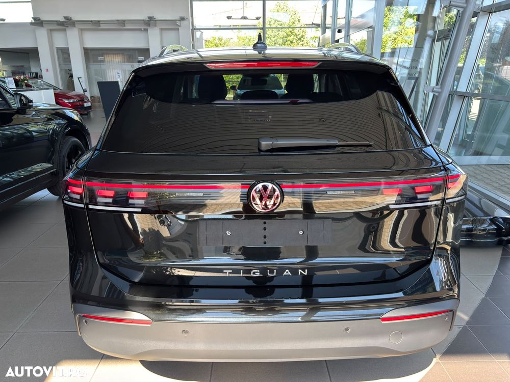 Volkswagen Tiguan - 5
