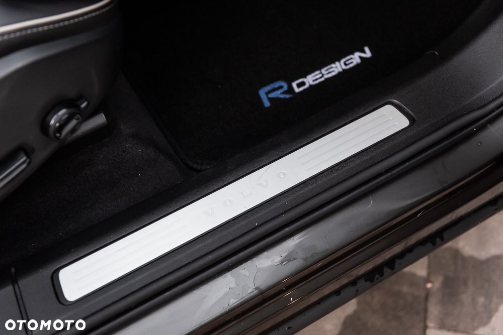 Volvo XC 60 B4 D Geartronic RDesign - 23