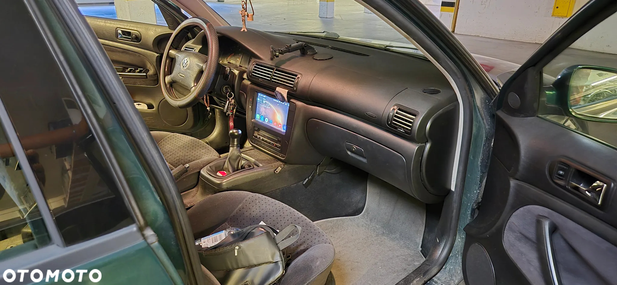 Volkswagen Passat 1.8T - 14
