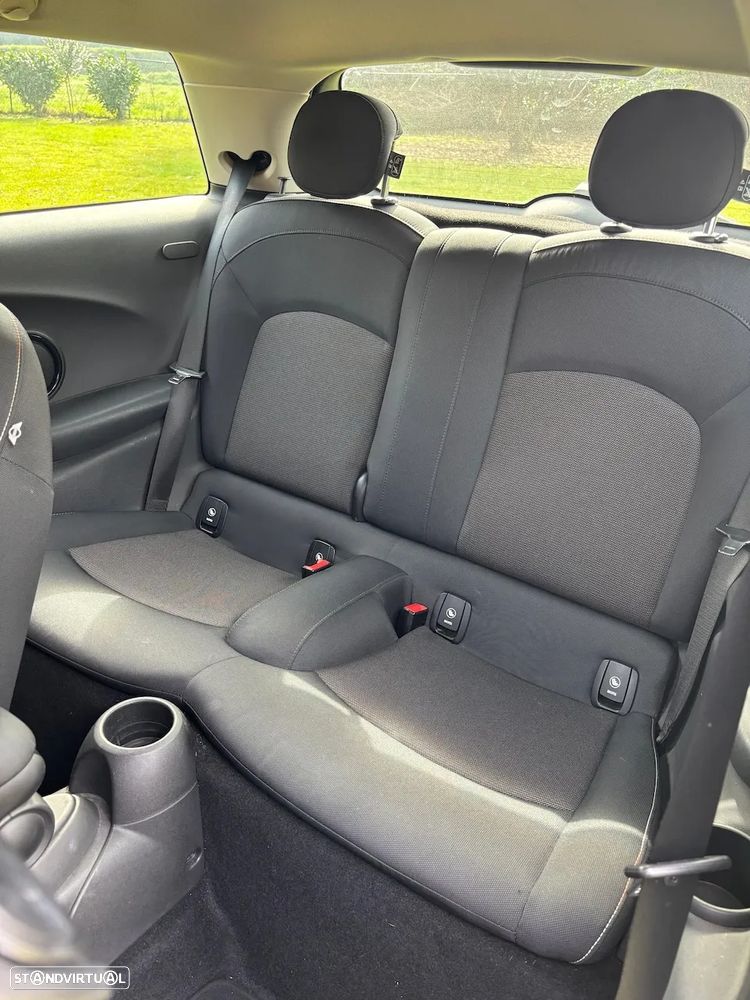 MINI 3 Portas One D Metropolitan - 8