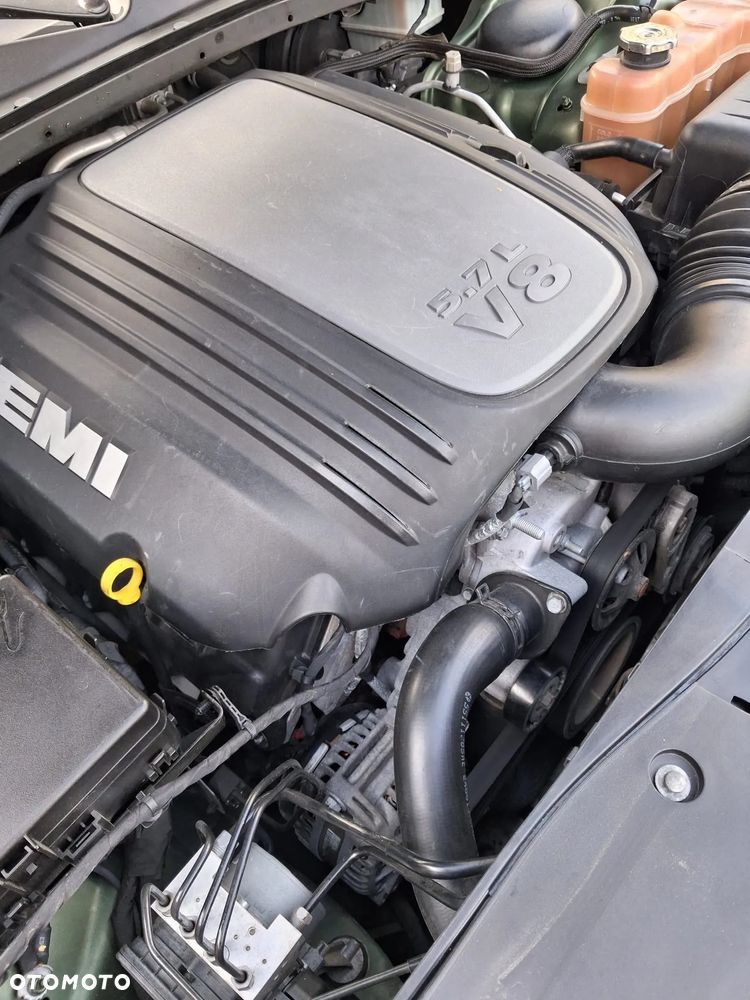 Dodge Charger 5.7 R/T - 21