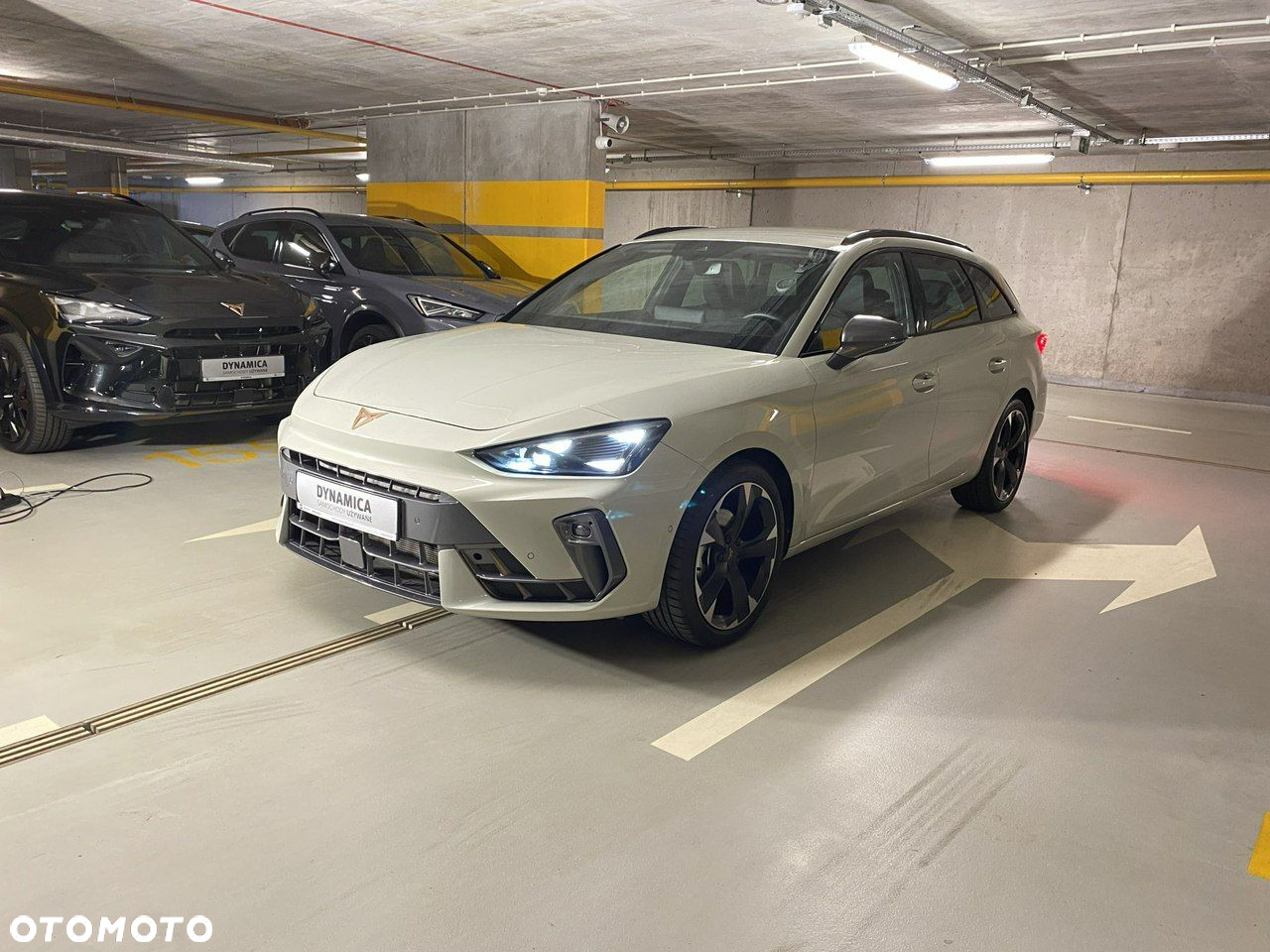 Cupra Leon Sportstourer - 3
