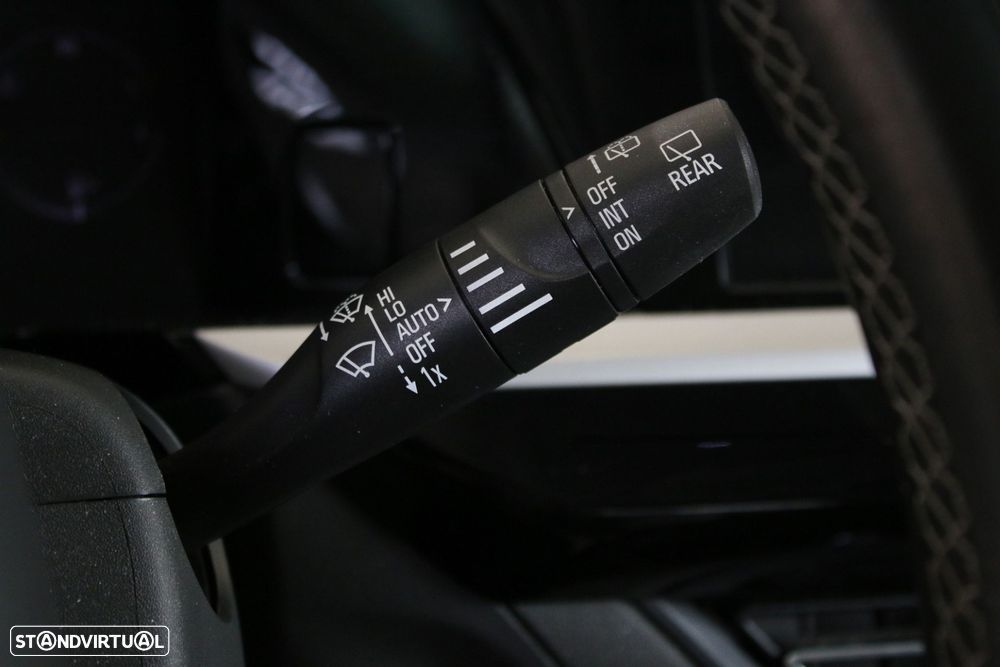 Opel Grandland 1.2 T GS Line - 25