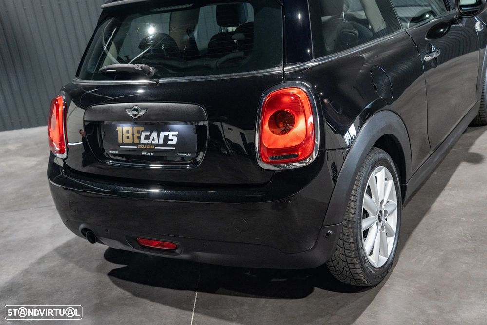 MINI 3 Portas One - 48