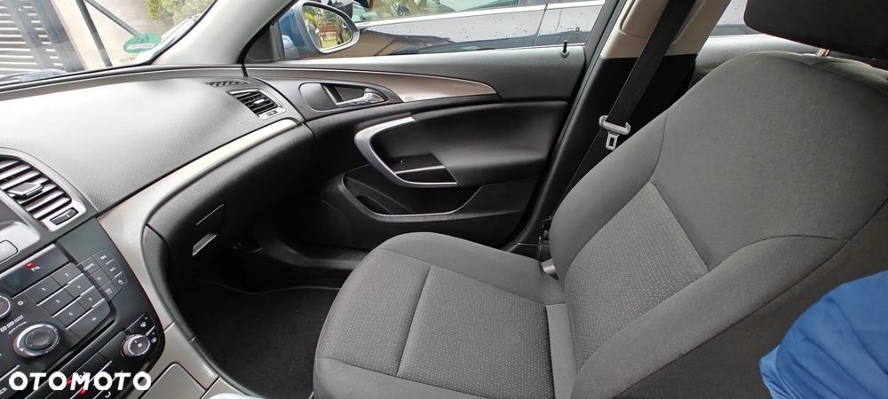 Opel Insignia 2.0 CDTI ecoFLEX - 11