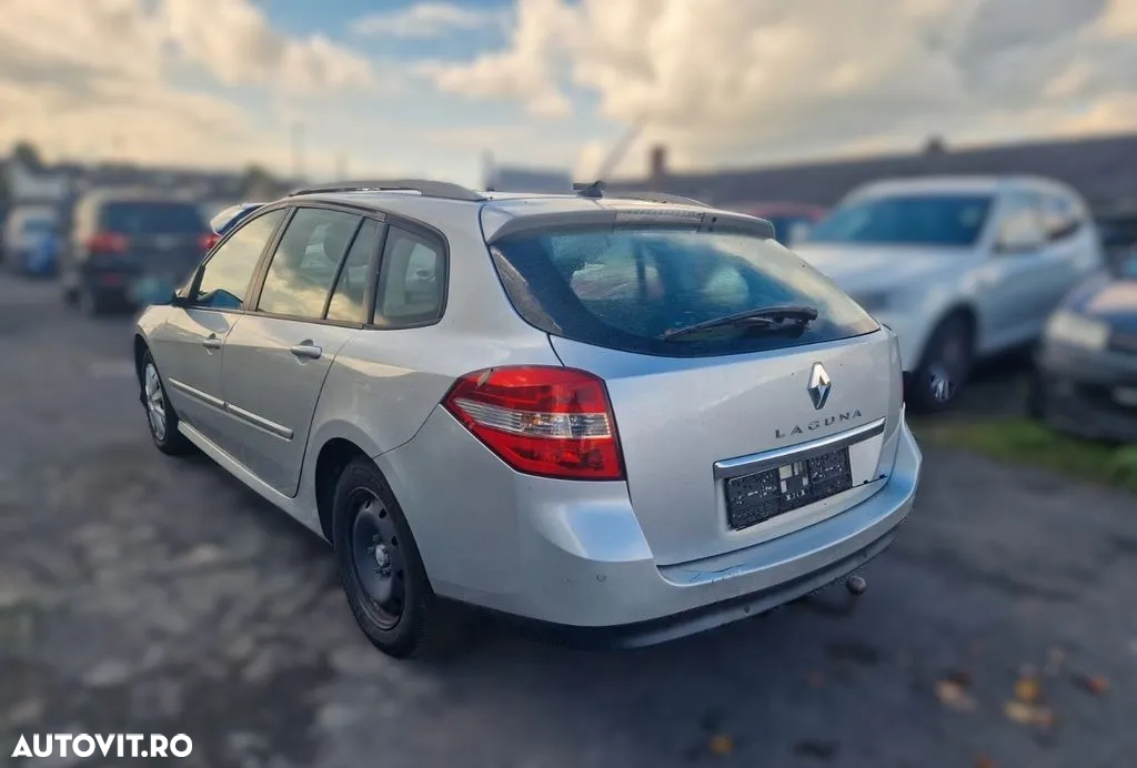 Dezmembrari / Dezmembrez RENAULT CLIO 2 SYMBOL - 6