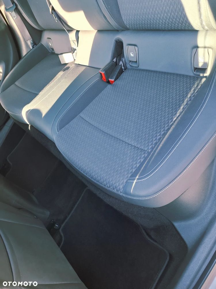 Opel Astra 1.6 D Automatik Start/Stop Business - 31