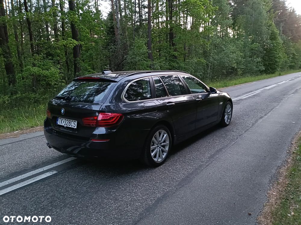 BMW Seria 5 530d xDrive - 4