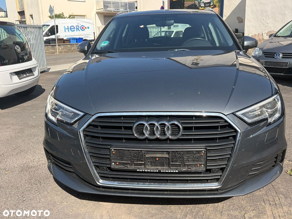 Audi A3 Sportback 30 TDI design - 5