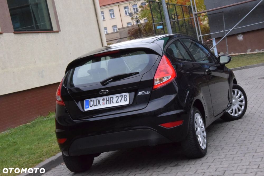 Ford Fiesta - 15