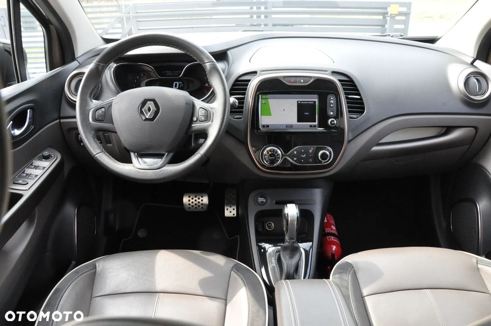 Renault Captur 1.2 Energy TCe Initiale Paris EDC - 17