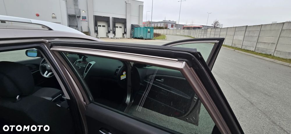 Kia Ceed 1.6 Crdi XL - 33