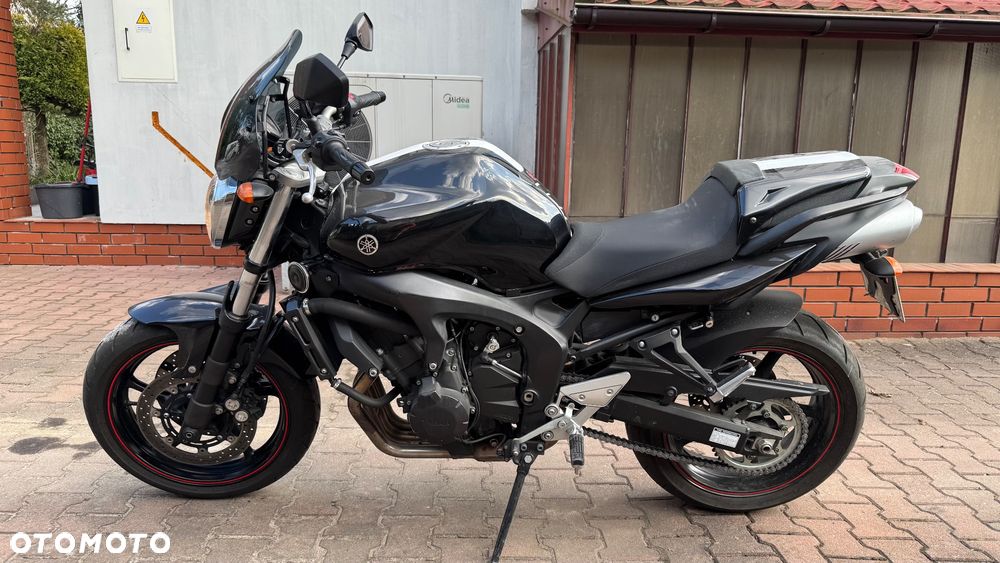 Yamaha FZ6 - 4