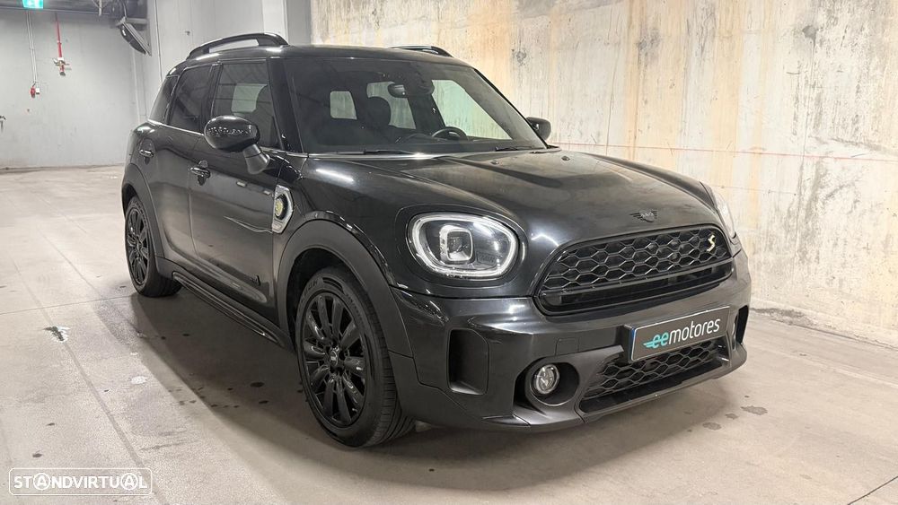 MINI Countryman Cooper SE ALL4 Auto - 12
