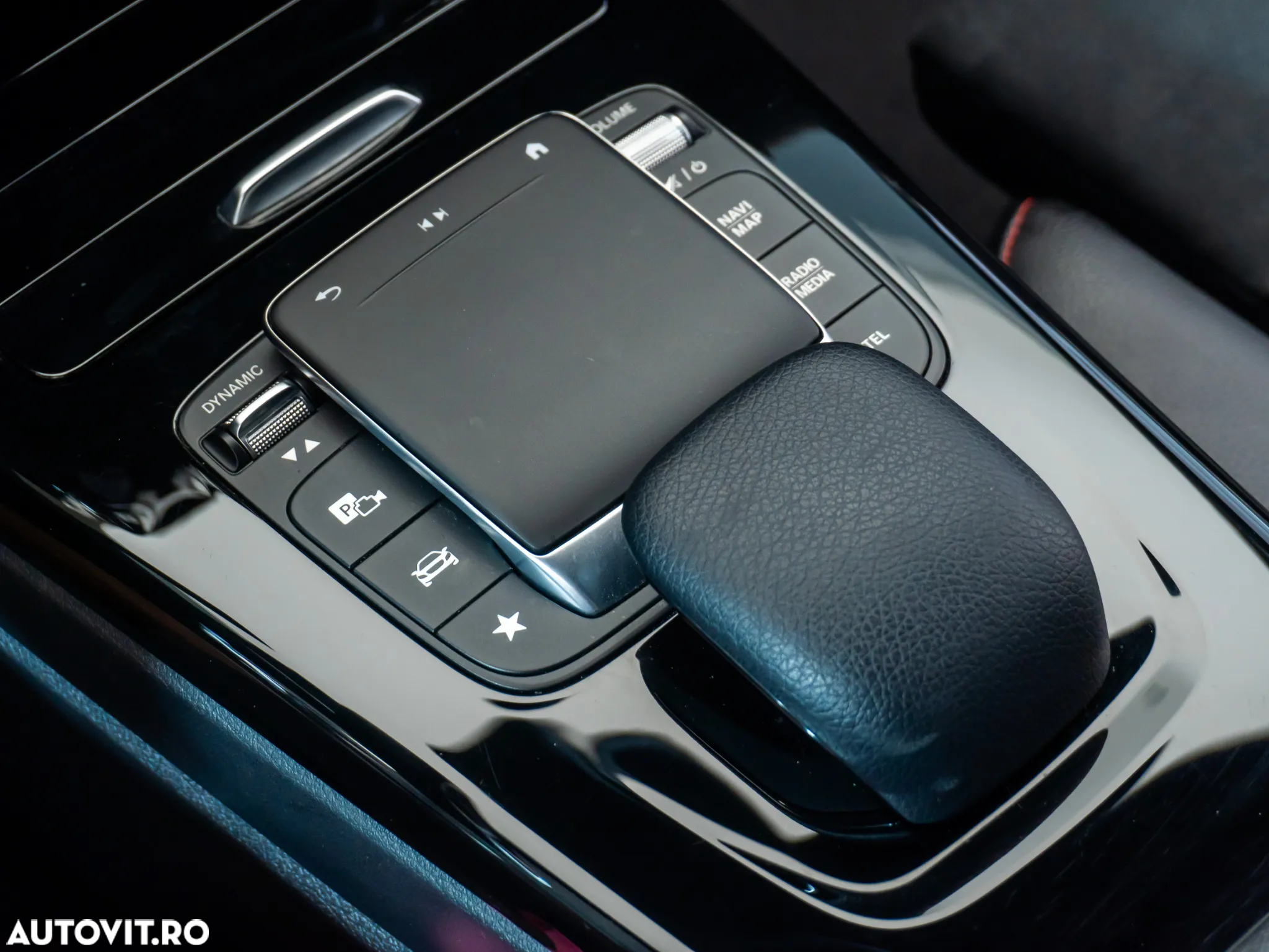 Mercedes-Benz CLA 200 d 8G-DCT AMG Line - 29