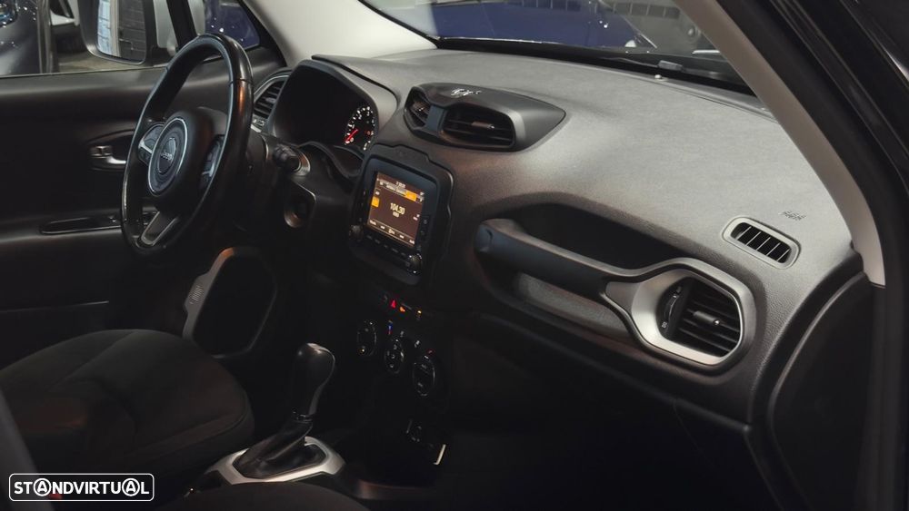 Jeep Renegade 1.6 MJD Limited S DCT - 39