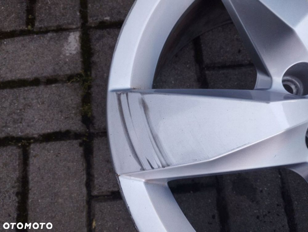 Felga 6,5Jx17 ET39 5x100 VW T-cross 2GM 2GM601025A - 3