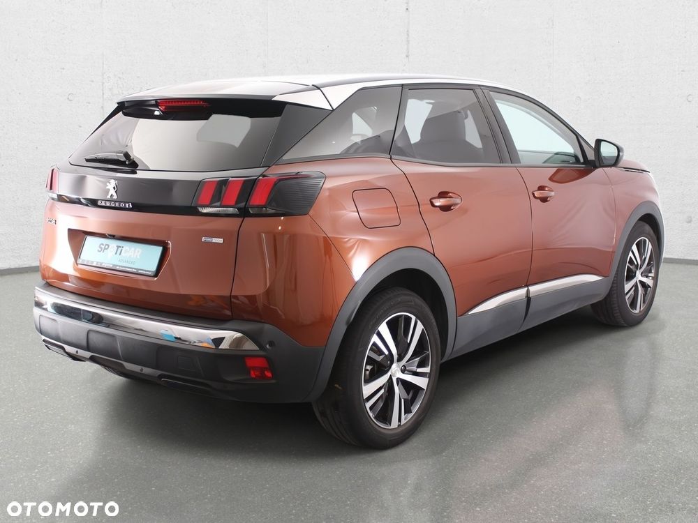 Peugeot 3008 1.2 PureTech Allure S&S EAT6 - 4