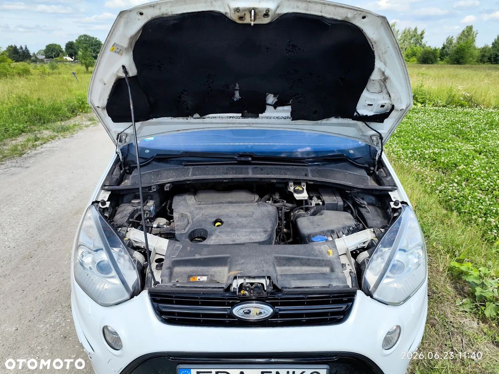 Ford S-Max 2.0 TDCi DPF Champions Edition - 36