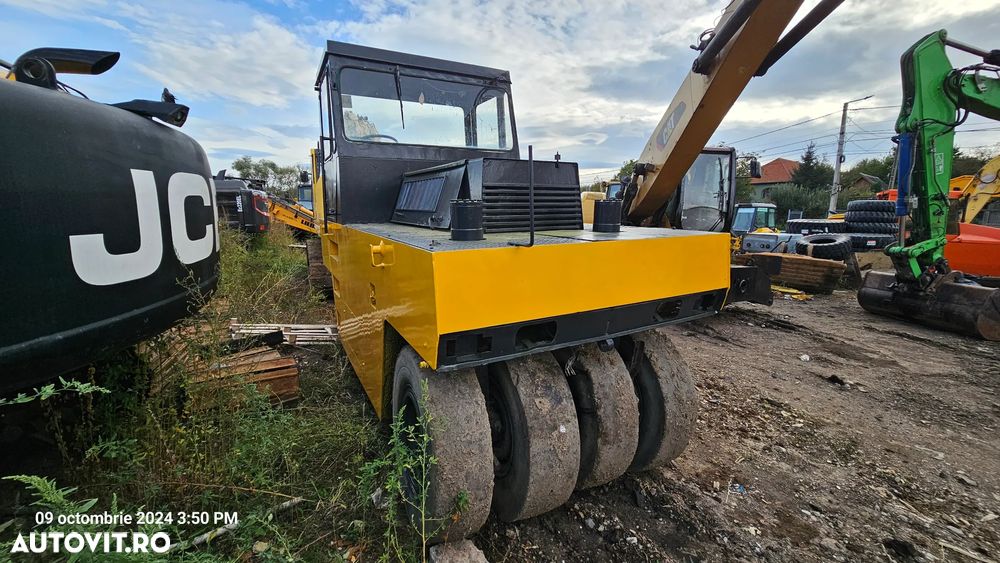 Hamm GR15, GR20  Cilindru compactor polipneu - 9