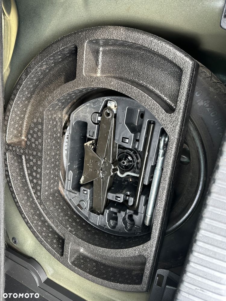Citroën C3 Aircross PureTech 110 Stop & Start EAT6 OPF Shine - 32