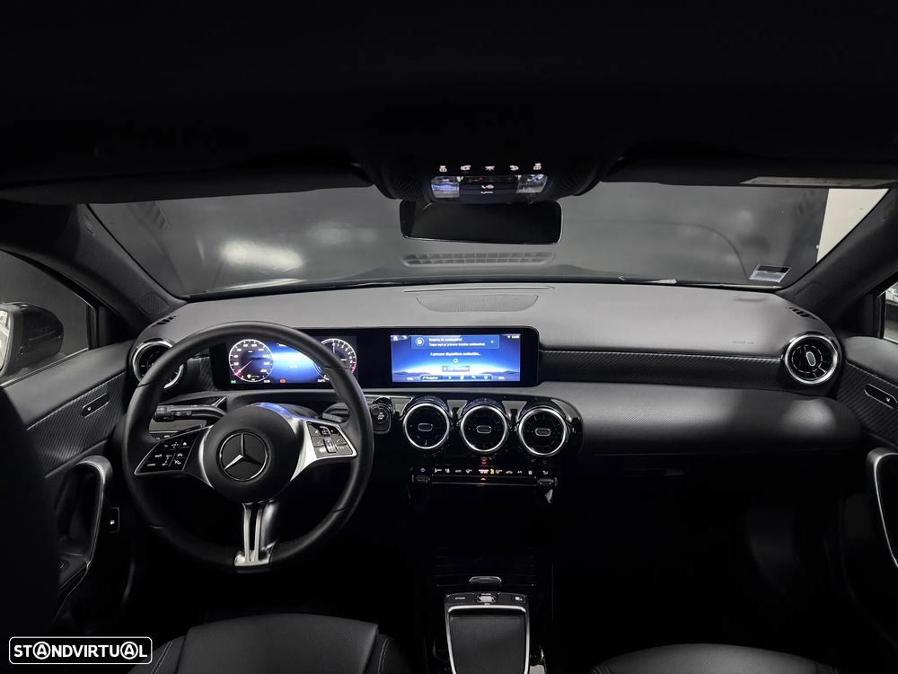 Mercedes-Benz A 250 e - 12