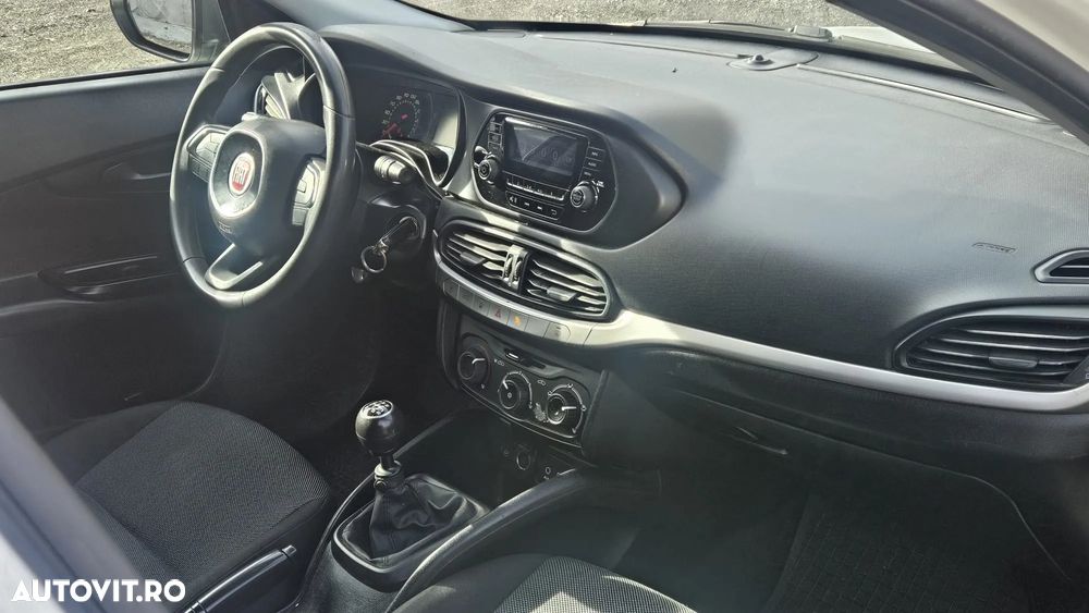 Fiat Tipo 1.4 - 9