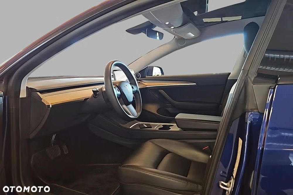 Tesla Model 3 Premium Langstreckenbatterie AWD Dual Motor - 16