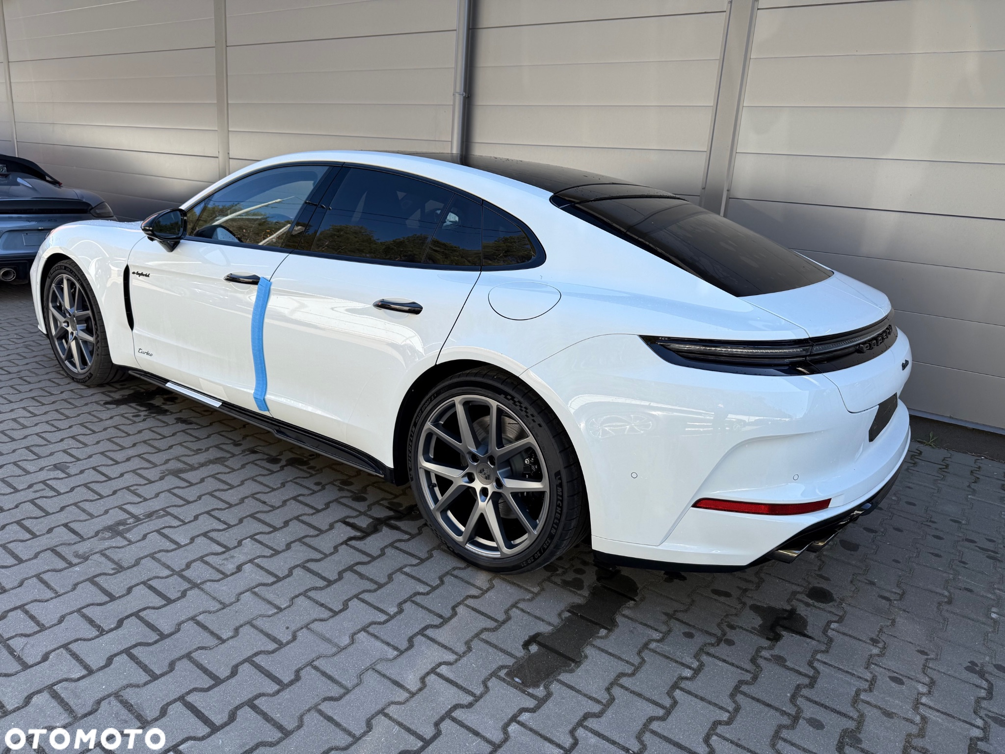 Porsche Panamera Turbo E-Hybrid PHEV - 2
