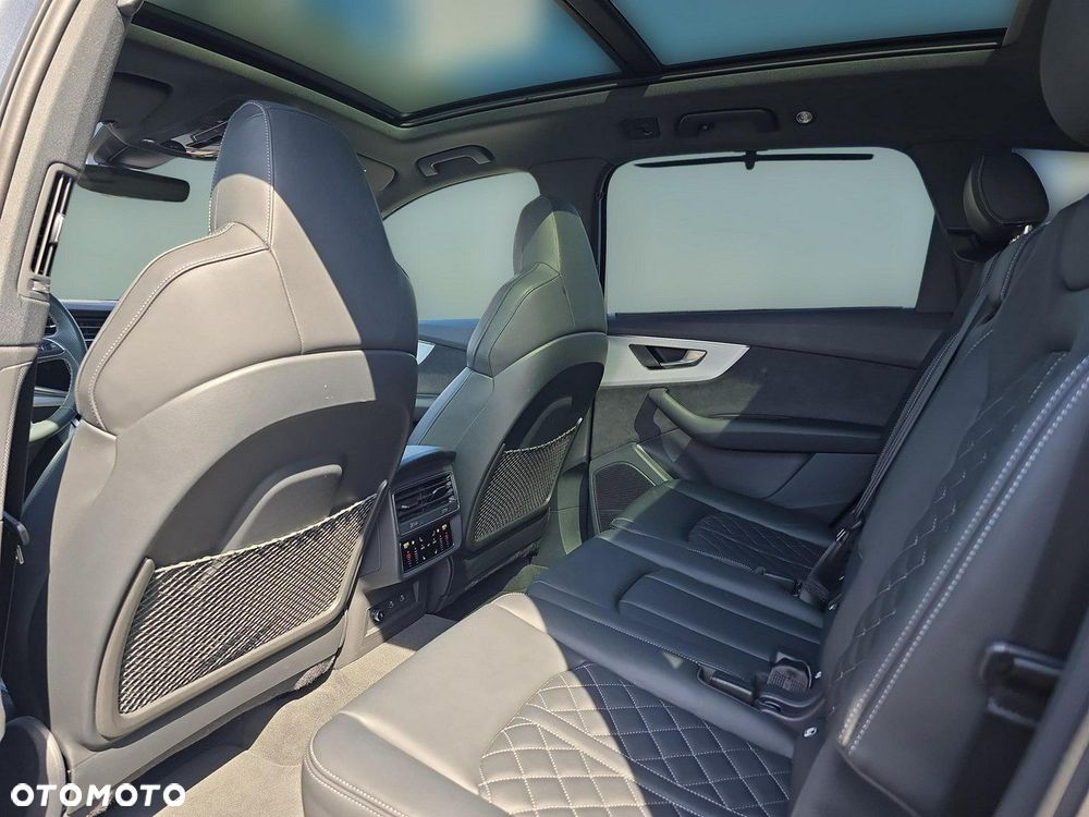 Audi Q7 - 28