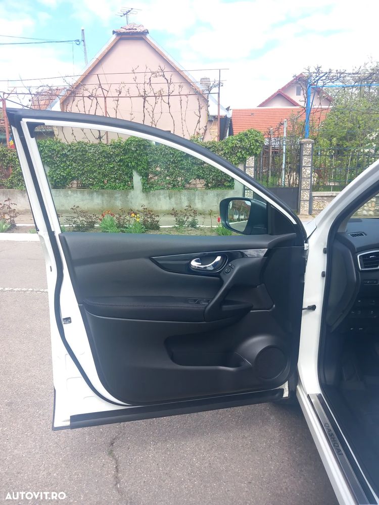 Nissan Qashqai 1.5 DCI TEKNA - 16