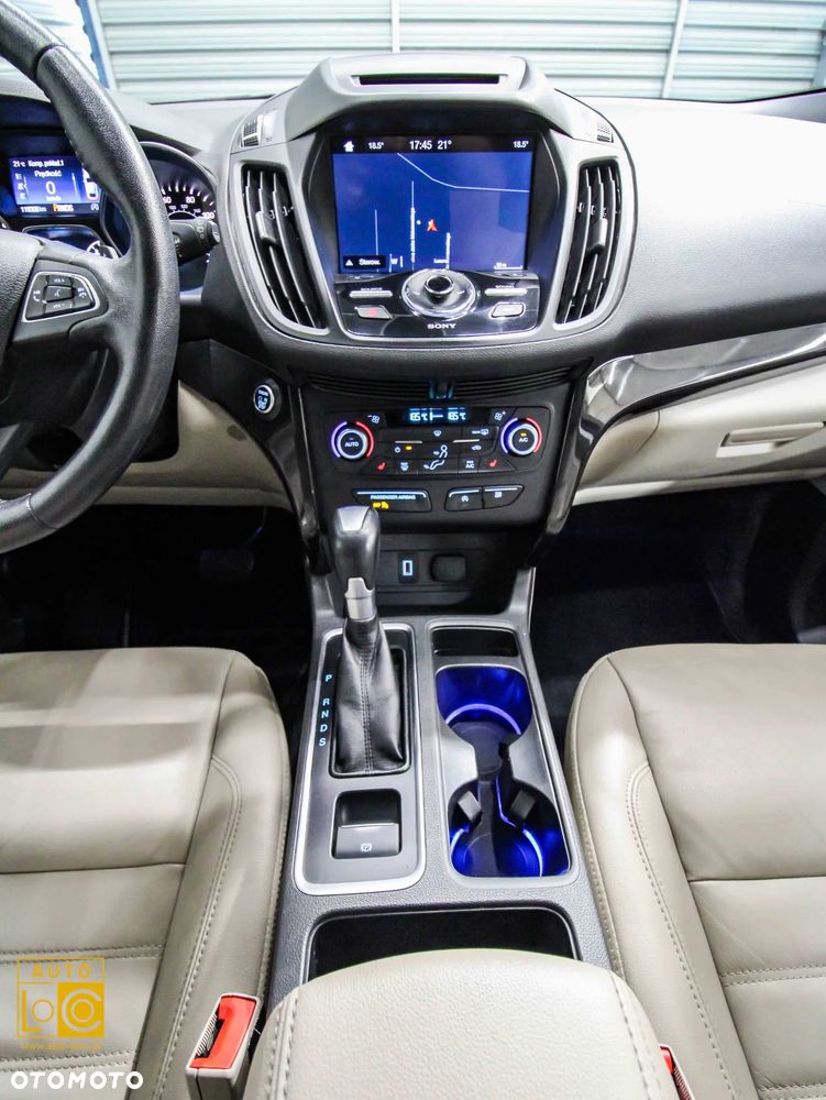 Ford Kuga 2.0 EcoBoost AWD Titanium ASS - 17