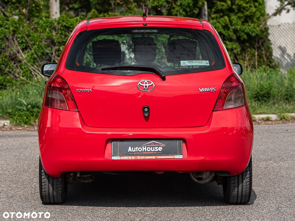 Toyota Yaris 1.4 D-4D Sol - 11