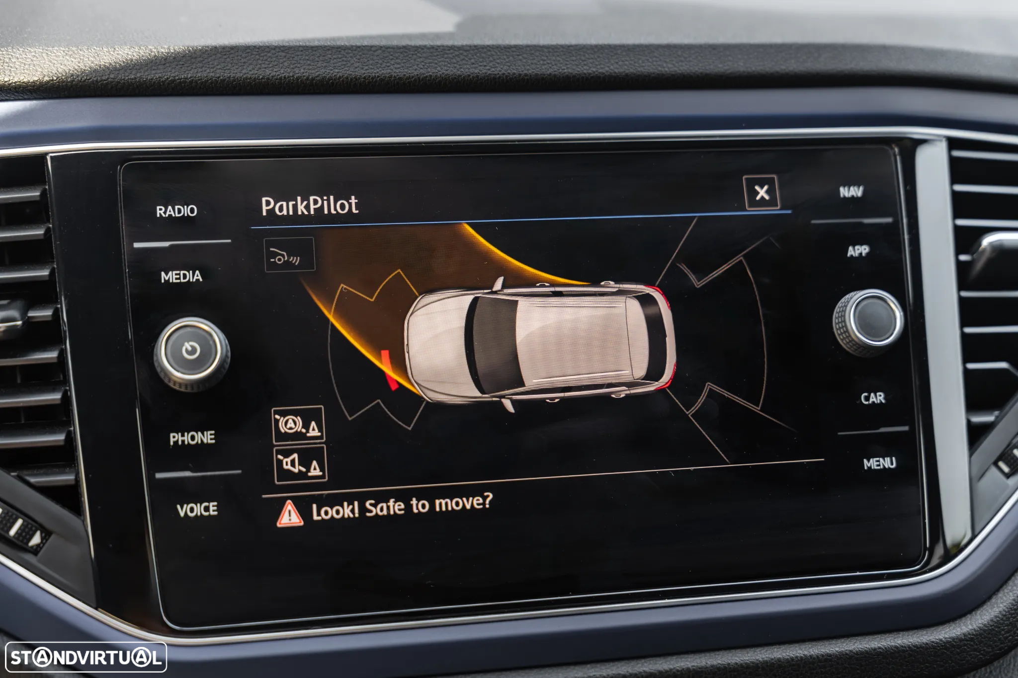 VW T-Roc 2.0 TSI 4M R DSG - 16