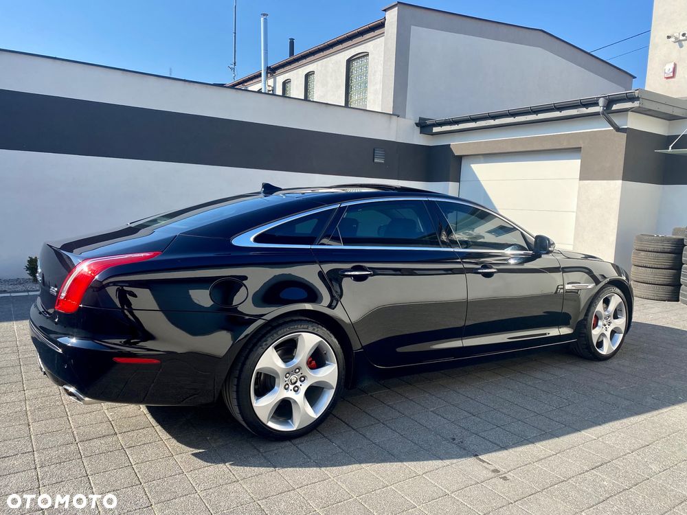 Jaguar XJ 3.0 T LWB AWD Portfolio - 8