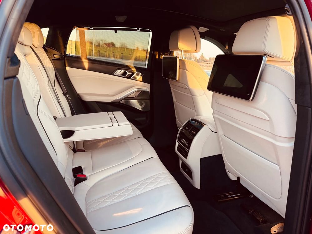 BMW X6 xDrive30d - 10