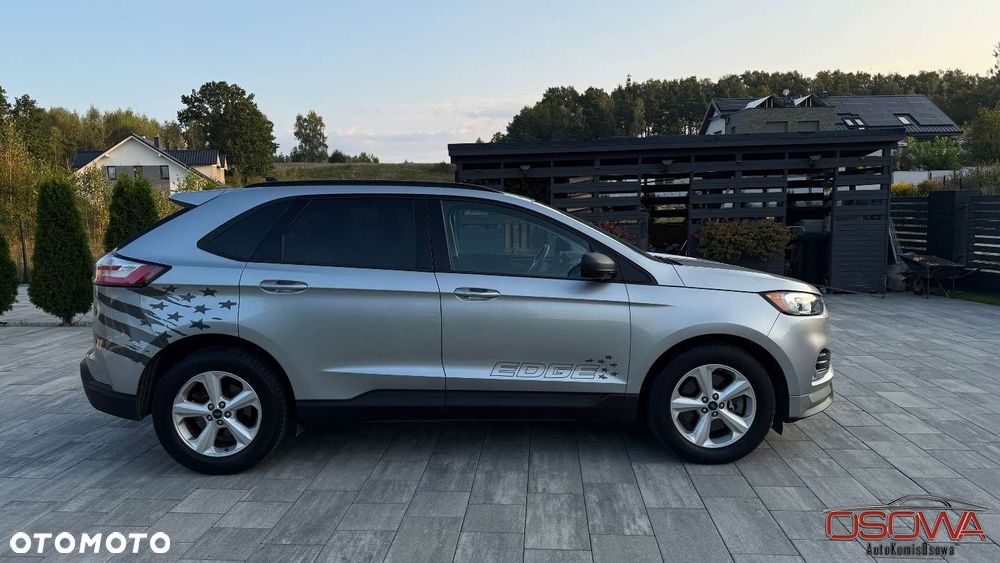 Ford Edge - 8
