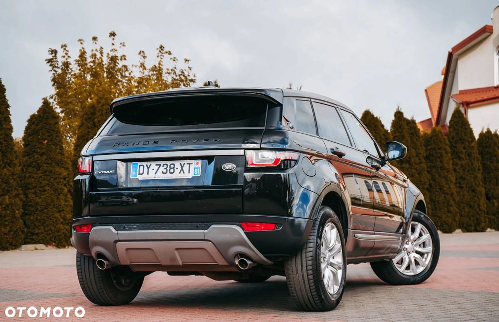 Land Rover Range Rover Evoque D150 R-Dynamic SE - 9