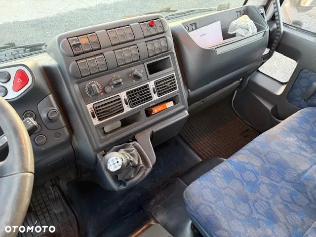 Iveco EuroCargo 120E22 Kontener 7,8M - 8
