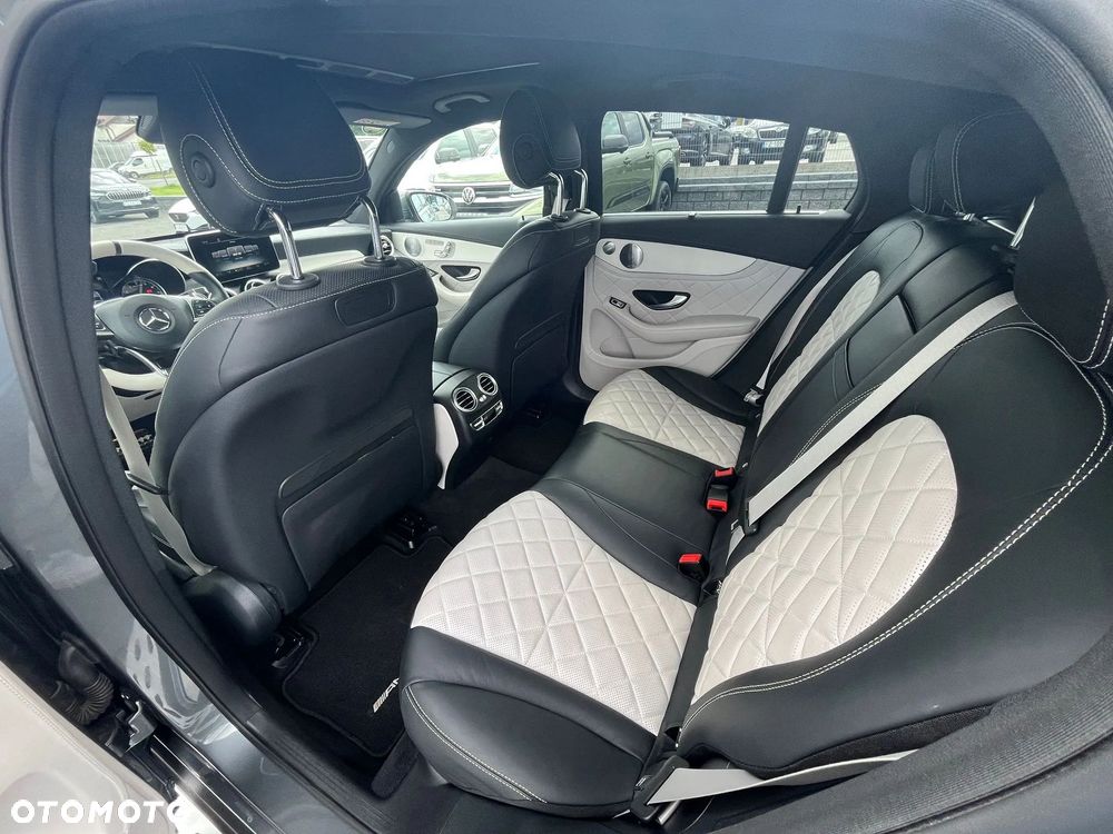 Mercedes-Benz GLC AMG 63 4-Matic - 11