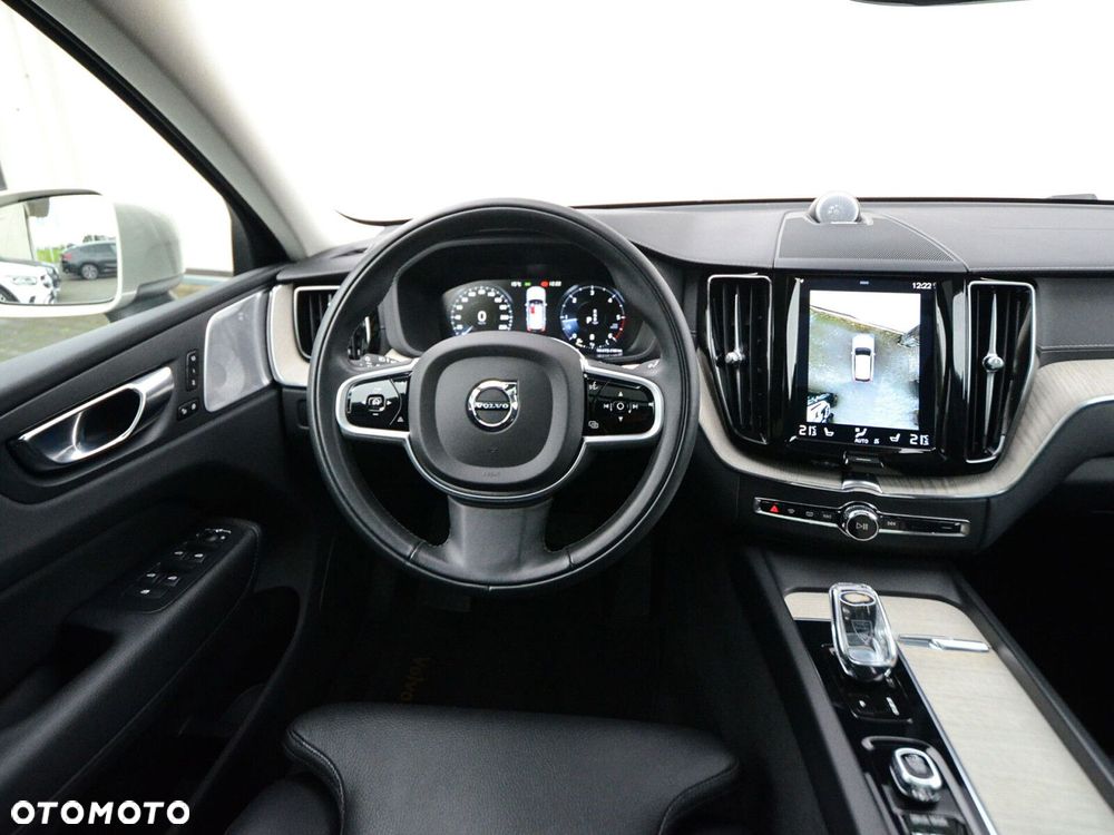 Volvo XC 60 D5 SCR AWD Inscription - 36
