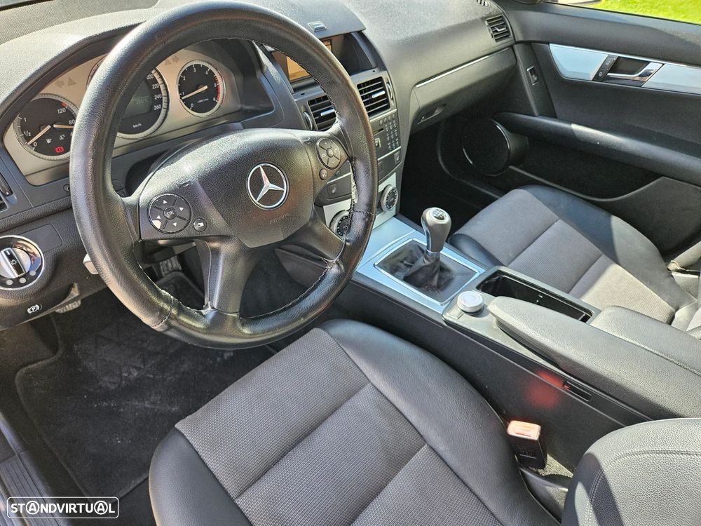 Mercedes-Benz C 220 CDi Avantgarde - 8