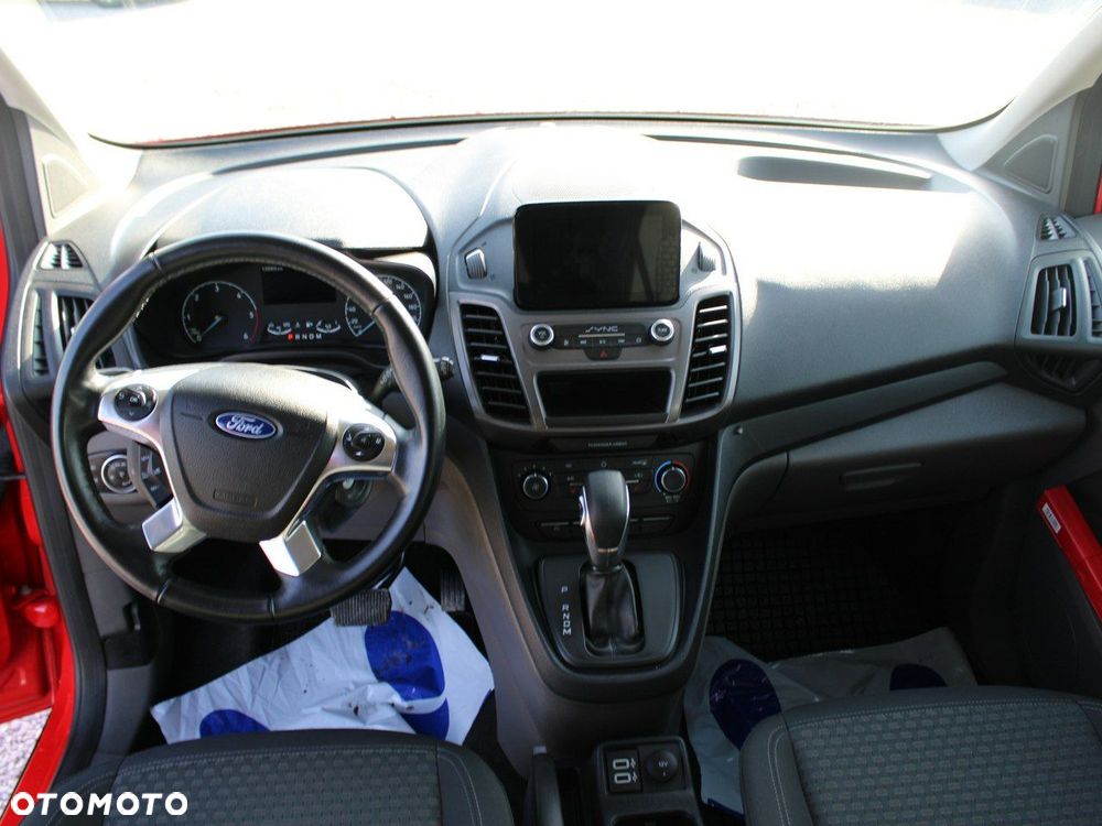 Ford Transit Connect - 18