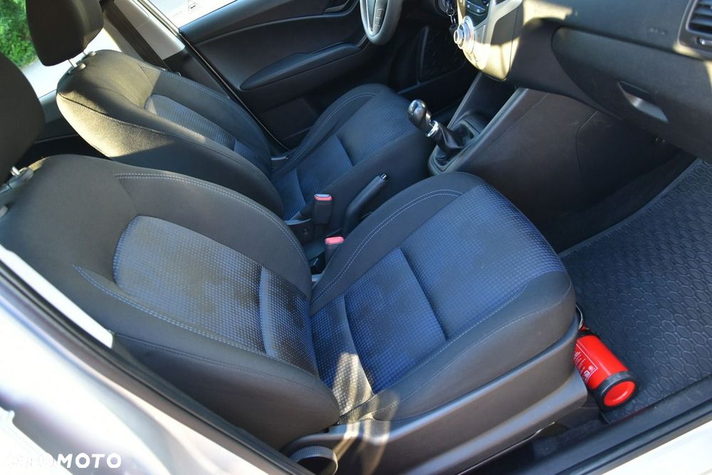Hyundai ix20 - 14