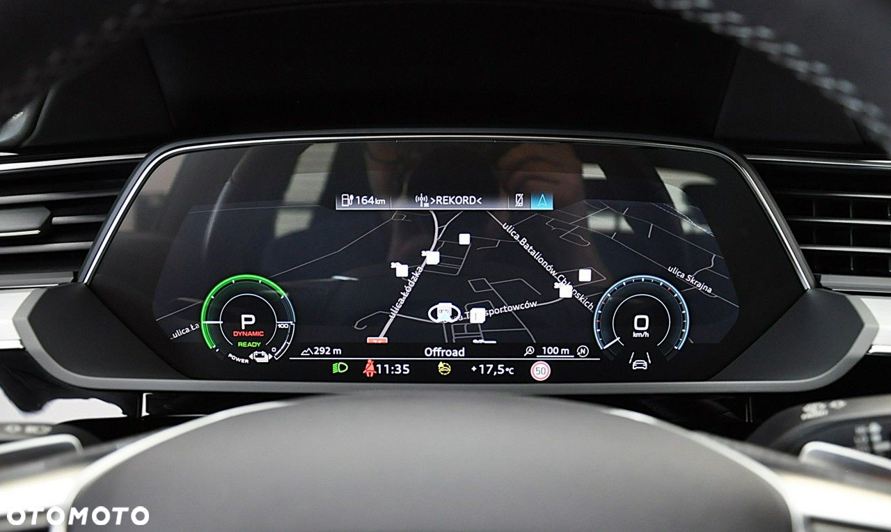Audi e-tron - 28
