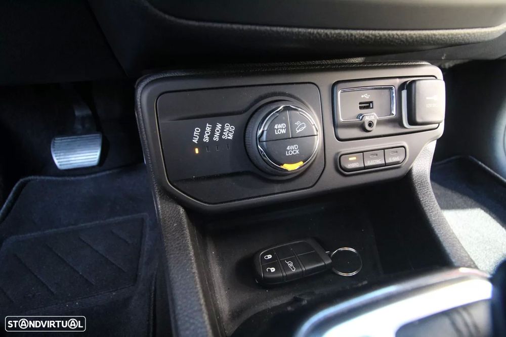Jeep Renegade 1.3 T4-PHEV 177 kW 4xe North Star - 32