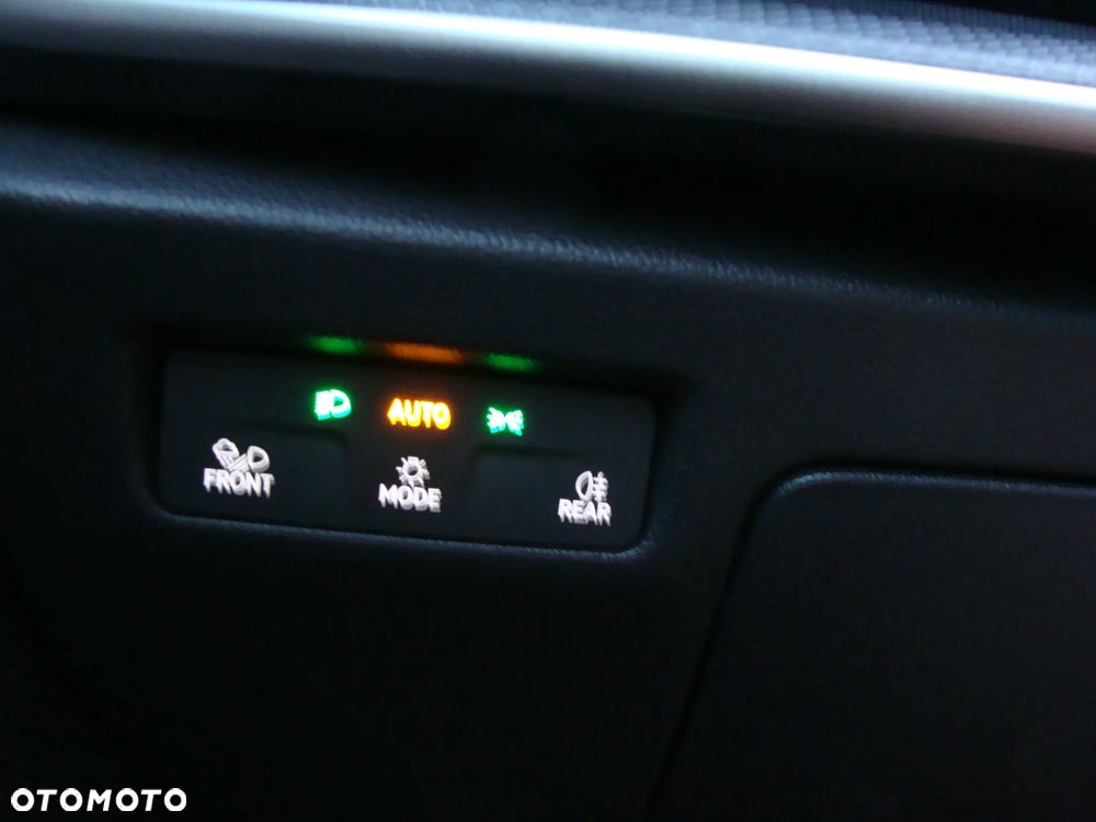 Skoda Superb 2.0 TDI DSG Selection - 13