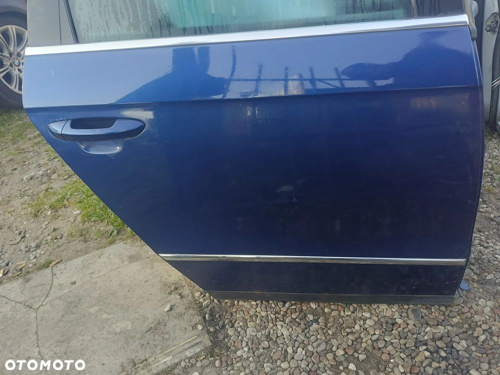 VW PASSAT B6 LD5Q DRZWI TYŁ TYLNE PRAWE KOMBI KOMPLETNE - 2