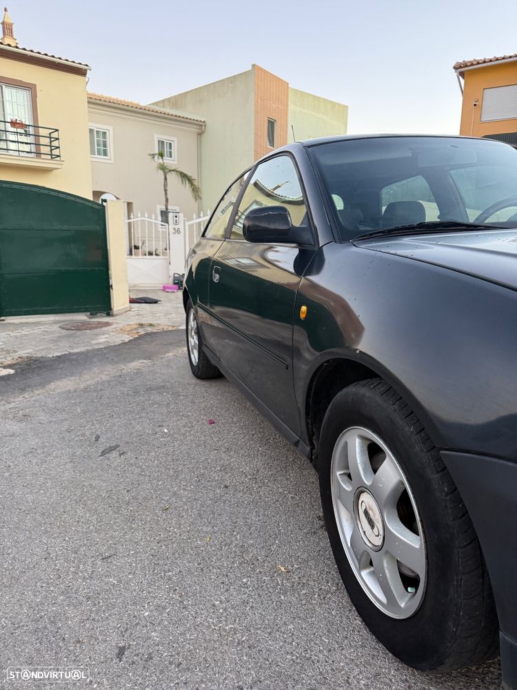Audi A3 1.9 TDI Attraction - 5